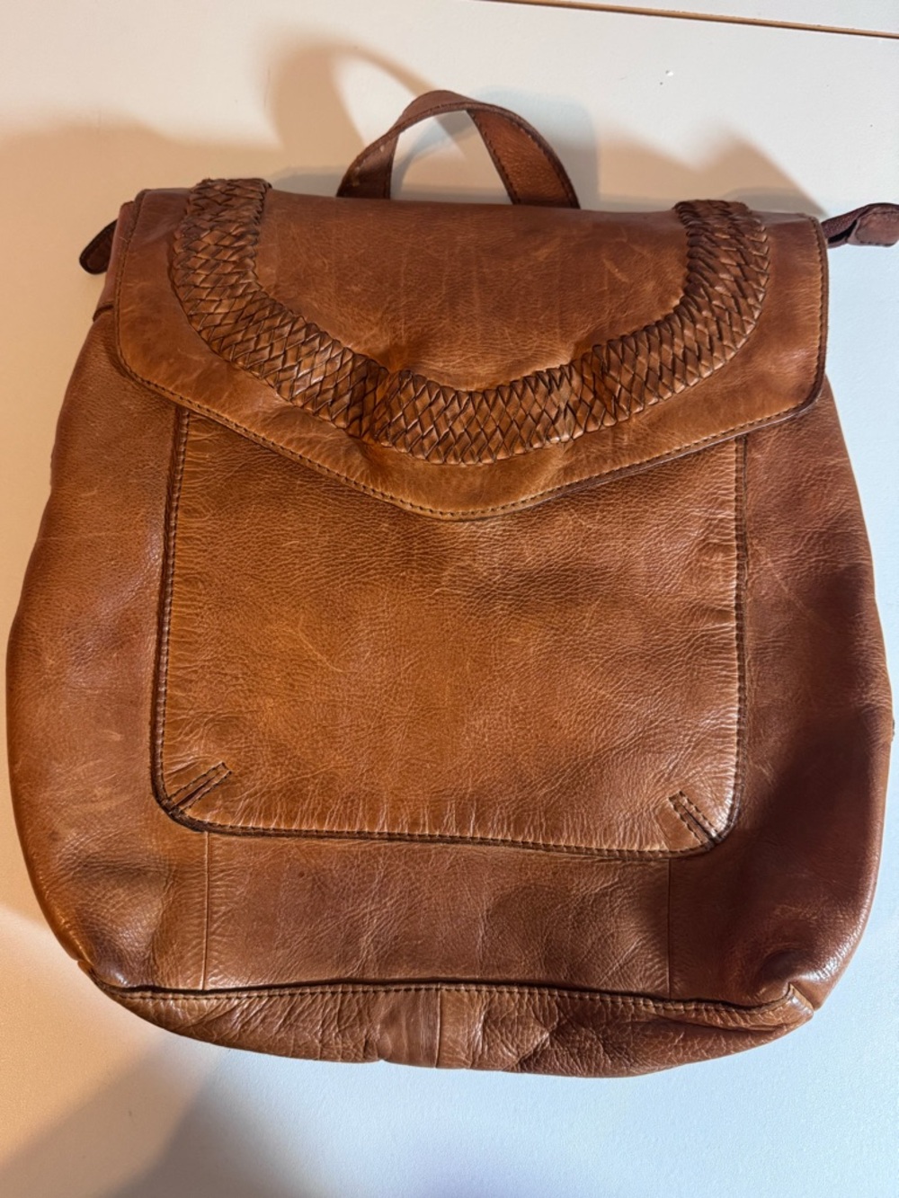 Vilenca - Holland Brown Leather Backpack - Picture 3 of 8